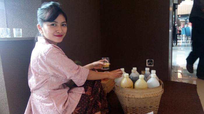 Inpirasi Jual Jamu  Gendong Referensi Publik