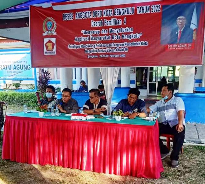 Reses Solihin Adnan, SH di Kantor Camat Ratu Agung Kota Bengkulu
